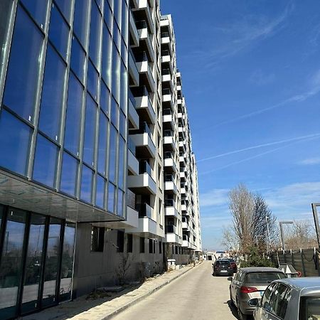 Urban Flats Apartment Bukares Bagian luar foto