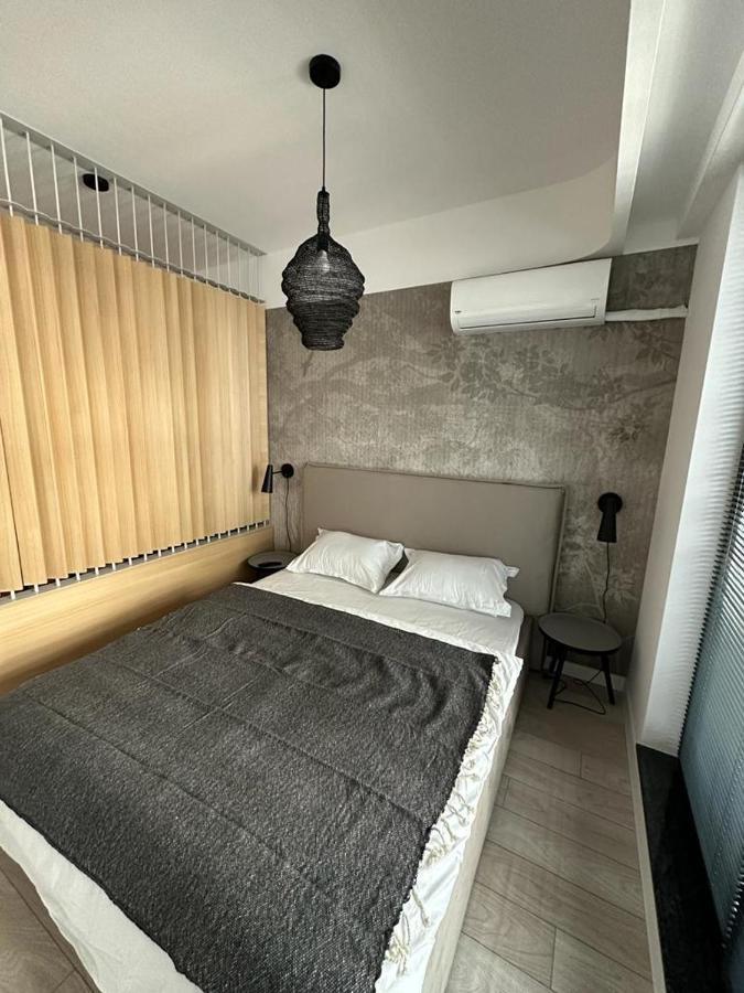 Urban Flats Apartment Bukares Bagian luar foto