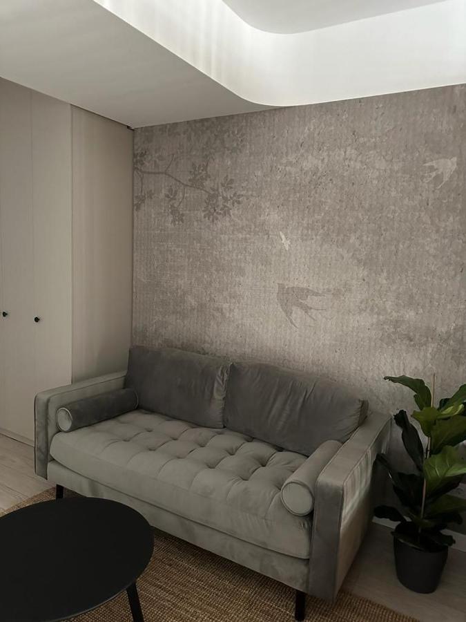 Urban Flats Apartment Bukares Bagian luar foto