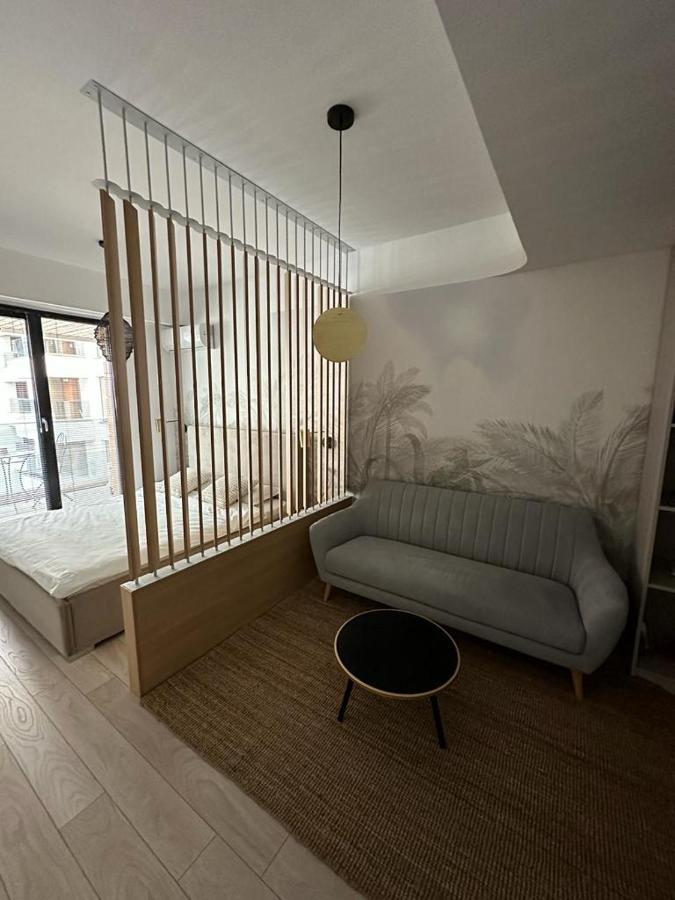 Urban Flats Apartment Bukares Bagian luar foto